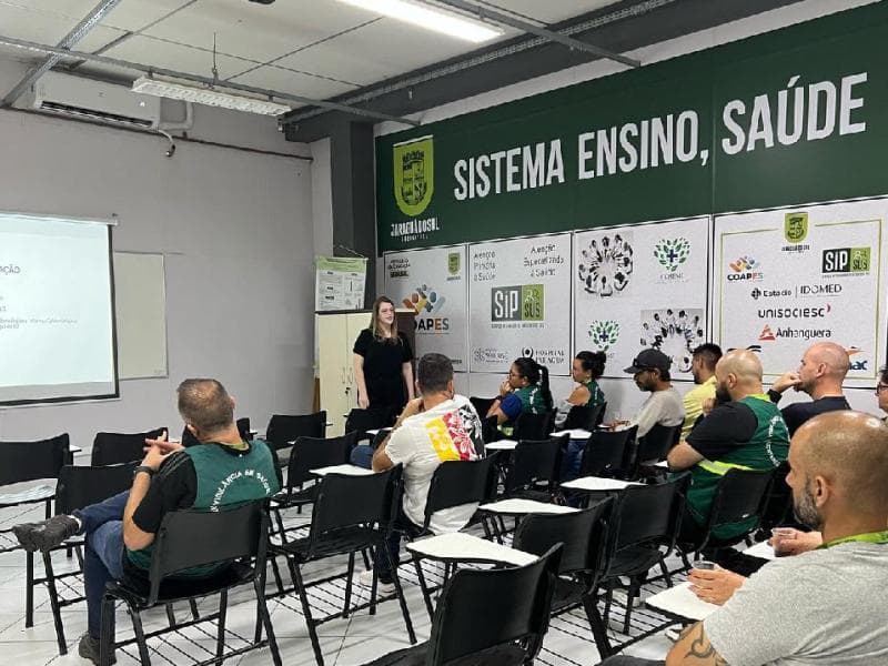 Agentes de combate a endemias participam de capacitação