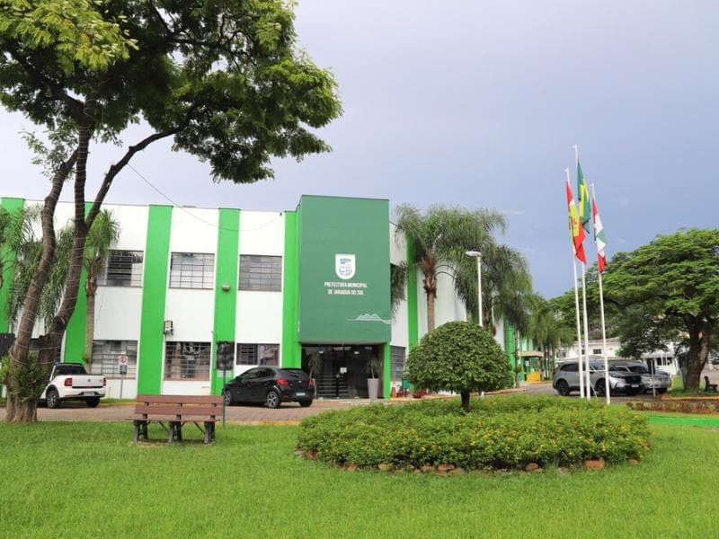Serviços essenciais serão mantidos no ponto facultativo e feriados