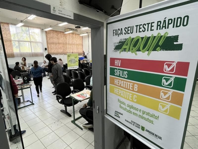 Saúde promove ação extramuro voltada a alunos do IFSC