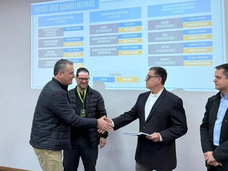 Empossados novos membros do Conselho Municipal de Inovação