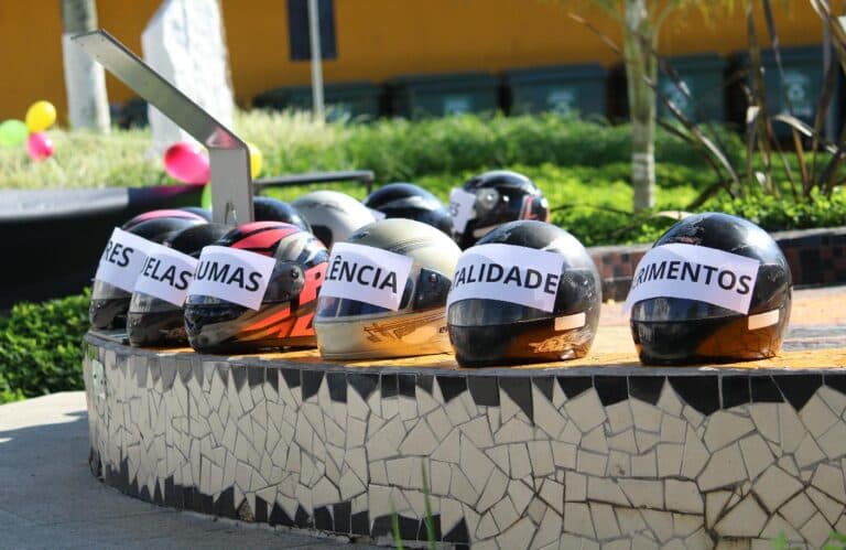 Ações para conscientizar motoristas e reduzir acidentes de trânsito