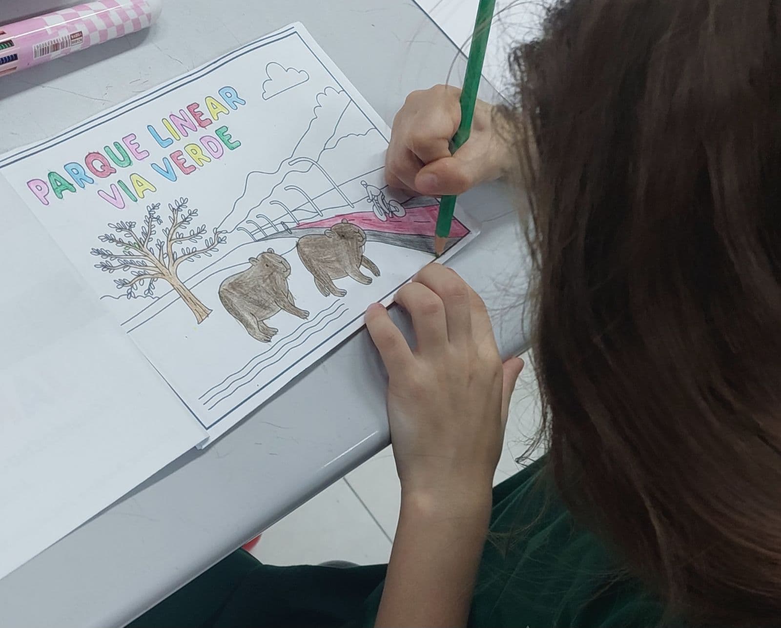 Alunos da escola Albano Kanzler desenvolvem trabalhos sobre uso de espaços públicos