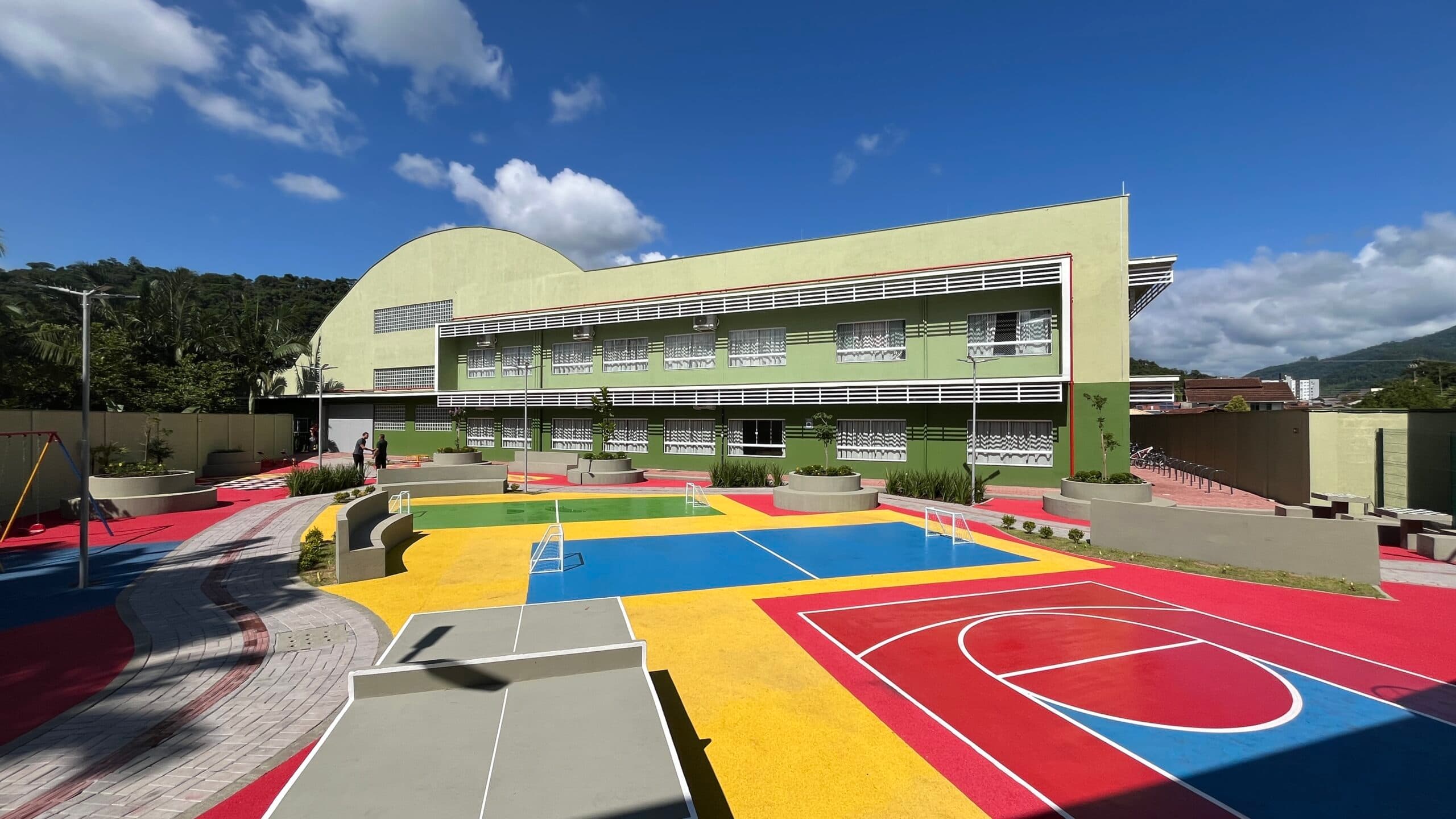 Marco para a Educação: inaugurada a nova Escola Guilherme Hanemann