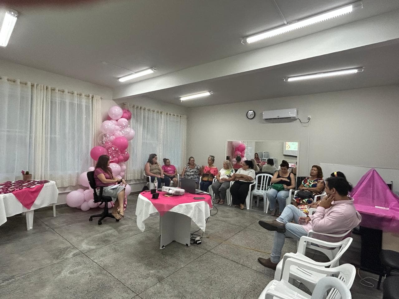 Cras do Jaraguá 84 promoveu roda de conversa direitos e desafios das mulheres