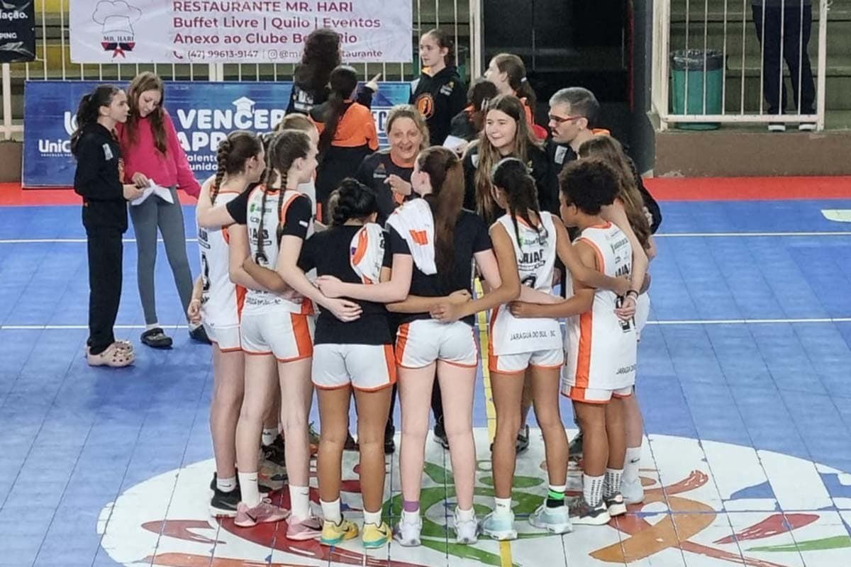AJAB/Secel vai à final no Estadual de Basquete Sub-15 Feminino
