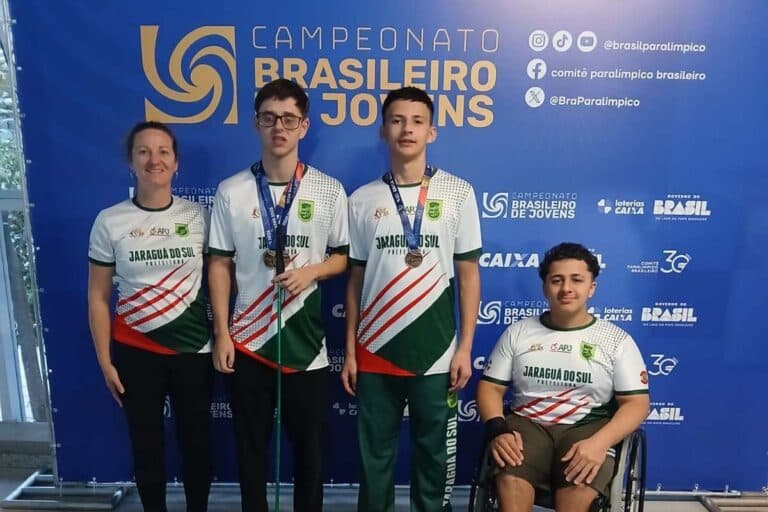Jaraguá conquista medalhas no Brasileiro de Jovens Paralímpico de Natação