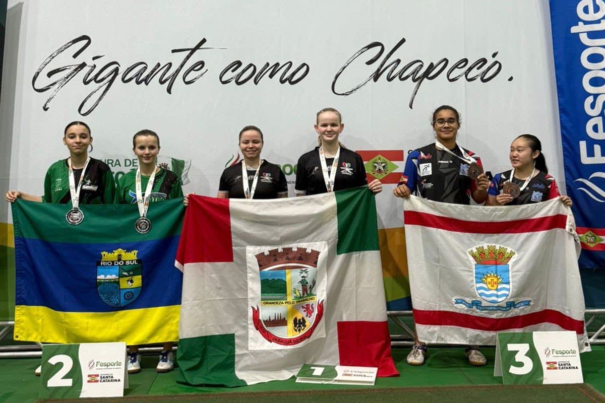 Tênis de Mesa brilha na quinta com duas medalhas e uma vaga à final no JASC