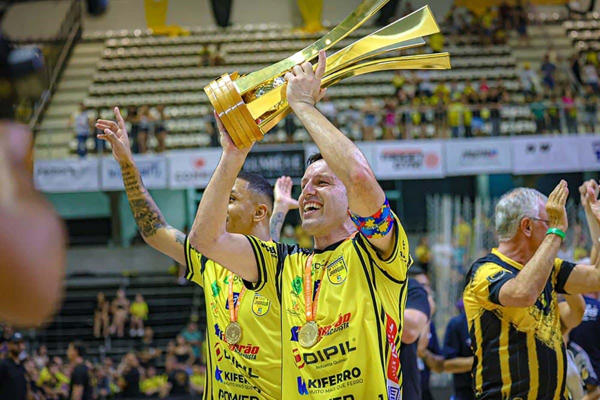 Jaraguá Futsal receberá Troféu “Prêmio Clube Formador” pela Fenaclubes