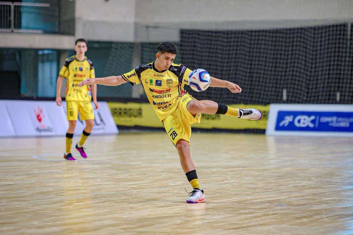 Jaraguá Futsal goleia Mafra por 13 a 0 na abertura do Estadual Sub-17